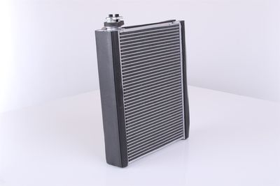 VERDAMPFER KLIMAANLAGE NISSENS 92368 37