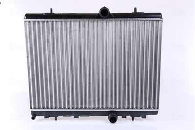 Радиатор, охлаждение двигателя NISSENS 636043 для CITROËN DS4