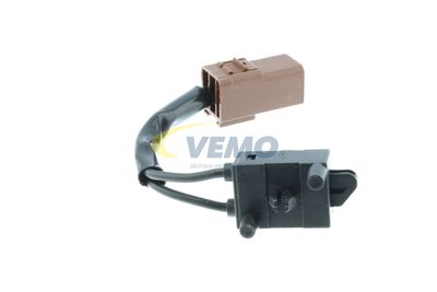 COMUTATOR ACTIONARE AMBREIAJ (TEMPOMAT) VEMO V42730010 48