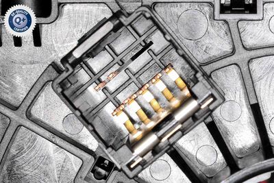 COMUTATOR COLOANA DIRECTIE VEMO V46800018 1