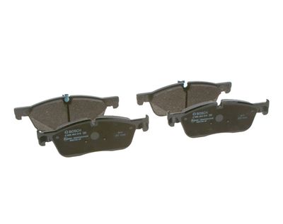 Remblokken set Voor (met een dempingskussen  met slot), past: JAGUAR E-PACE  LAND ROVER DISCOVERY SPORT, RANGE ROVER EVOQUE 1.5H-2.2D 06.11-