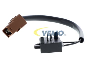 COMUTATOR ACTIONARE AMBREIAJ (TEMPOMAT) VEMO V22730020 19