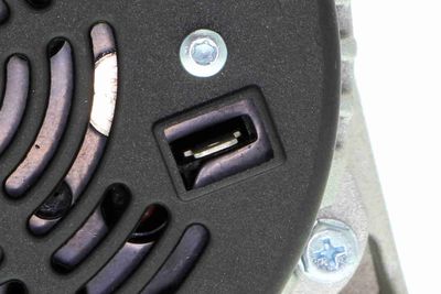 GENERATOR / ALTERNATOR VEMO V301340180 1