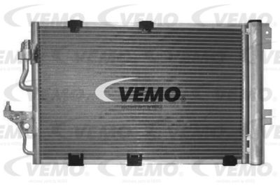 VEMO V40-62-0015 Радіатор кондиціонера 