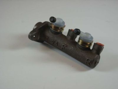 Главный тормозной цилиндр AISIN MM-034 для MITSUBISHI L300
