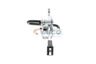 FIXARE USA VAICO V201816 46