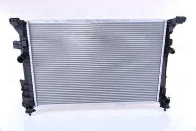 Радиатор, охлаждение двигателя NISSENS 67186 для MERCEDES-BENZ CLA