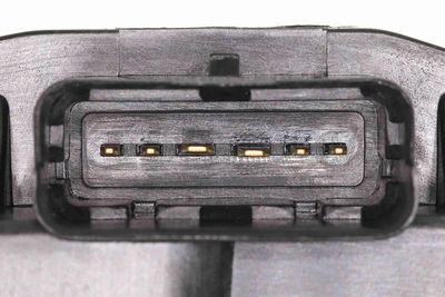 DROSSELKLAPPENSTUTZEN VEMO V42810008 2