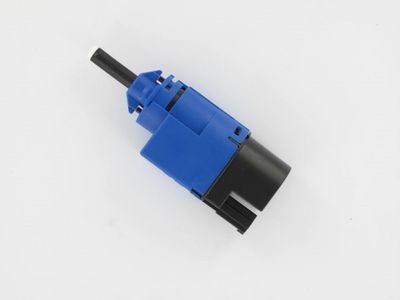 COMUTATOR ACTIONARE AMBREIAJ (TEMPOMAT) LUCAS SMB5023 1