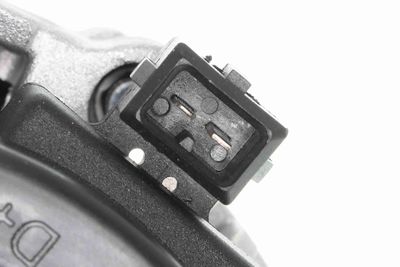 GENERATOR / ALTERNATOR VEMO V101338370 1