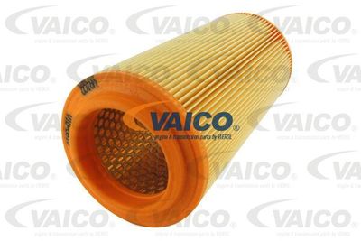 Воздушный фильтр VAICO V10-0615 для VW AMAROK