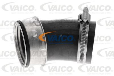Трубка нагнетаемого воздуха VAICO V10-3820 для VW TOUAREG