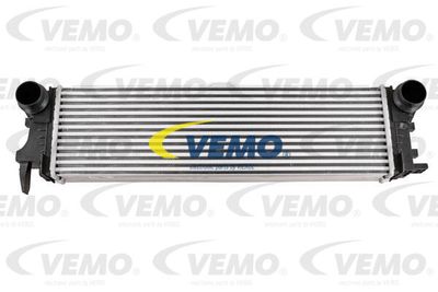 Интеркулер VEMO V30-60-0030 для MERCEDES-BENZ V-CLASS