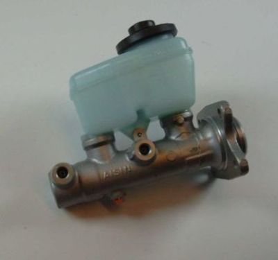 Главный тормозной цилиндр AISIN BMT-303 для TOYOTA LAND CRUISER