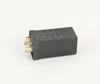 RELAIS KRAFTSTOFFPUMPE BOSCH 0280230001 9