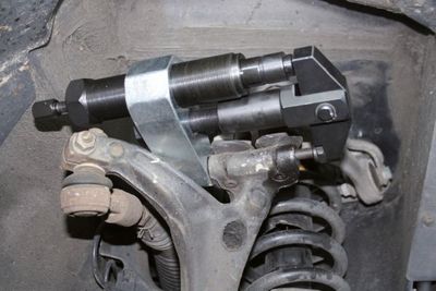 Ks Tools - Prípravok na montáž zvislého alebo čapu riadenia