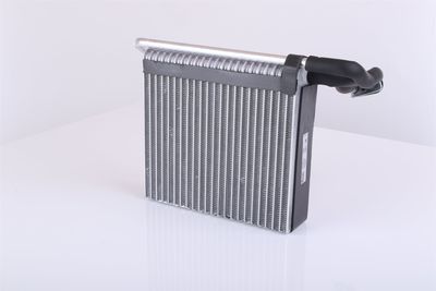 VERDAMPFER KLIMAANLAGE NISSENS 92333 22