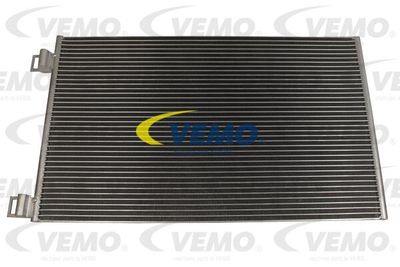 VEMO V46-62-0021 Радіатор кондиціонера 