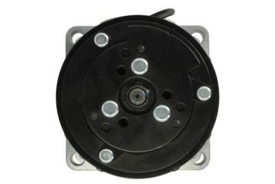Airconditioning compressor 12V (R134a) past: CASE IH 9210, 9230, 9240, 9250, 9260, 9270  MASSEY FERGUSON MF 32, MF 34, MF 36, MF 38, MF 40, MF 40 B, MF 40 E  NEW HOLLAND TC52, TC54, TC56, TF76
