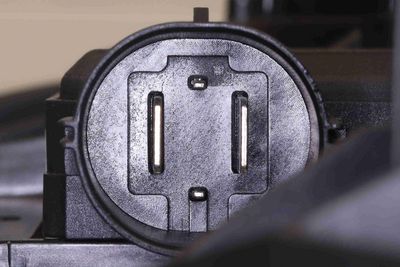 VENTILATOR RADIATOR VEMO V33010020 1