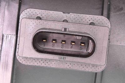 LUFTMASSENMESSER VEMO V52720022 1