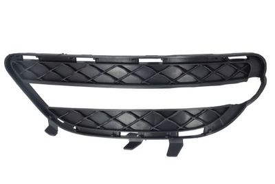 Voorbumper afdekking Voor Rechts (met dagrijlichten gaten) past: MERCEDES CLS C218 01.11-09.14