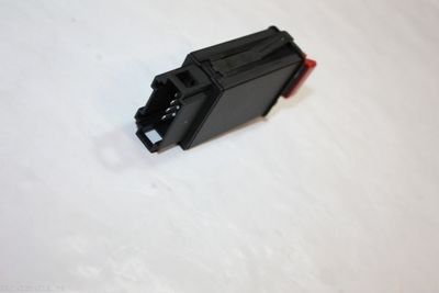 COMUTATOR LUMINI DE AVARIE