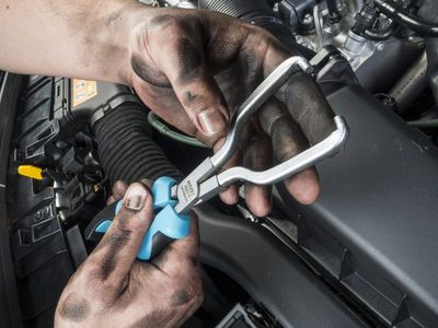 ENTRIEGELUNGSWERKZEUGSATZ KRAFTSTOFFLEITUNG HAZET 45012 2