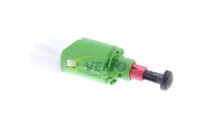 COMUTATOR ACTIONARE AMBREIAJ (TEMPOMAT) VEMO V46730055 17