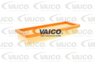 Воздушный фильтр VAICO V24-0476 для FIAT 126