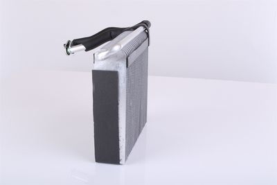 VERDAMPFER KLIMAANLAGE NISSENS 92333 11