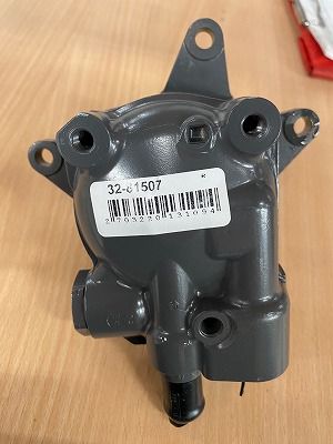 HYDRAULIKPUMPE LENKUNG URW 3281507