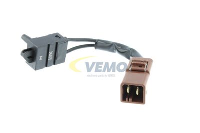 COMUTATOR ACTIONARE AMBREIAJ (TEMPOMAT) VEMO V42730010 17