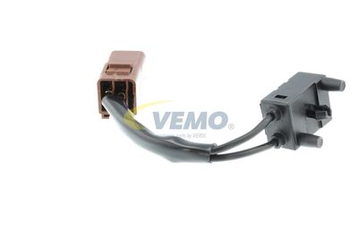 COMUTATOR ACTIONARE AMBREIAJ (TEMPOMAT) VEMO V42730010 40