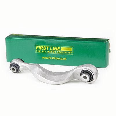 носач, окачване на колелата FIRST LINE FCA7922