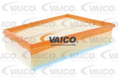 Воздушный фильтр VAICO V46-0792 для NISSAN NV250