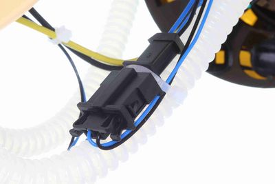 SISTEM ALIMENTARE CU COMBUSTIBIL VEMO V10090020 8