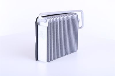 VERDAMPFER KLIMAANLAGE NISSENS 92177 21
