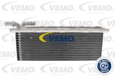 Интеркулер VEMO V15-60-6077 для VW CC