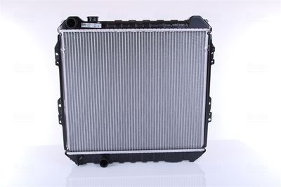 Радиатор, охлаждение двигателя NISSENS 64845 для VW TARO