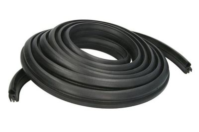 Boot lid gasket past: CITROEN BERLINGO I  PEUGEOT PARTNER 07.96-10.08