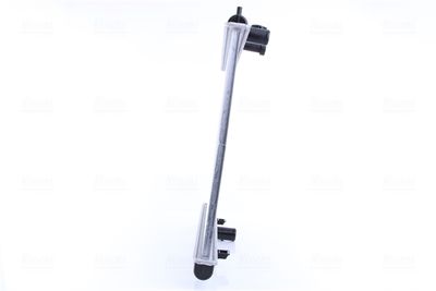 Radiator, motorkjøling NISSENS 686803 for NISSAN
