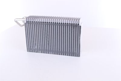 VERDAMPFER KLIMAANLAGE NISSENS 92235 24