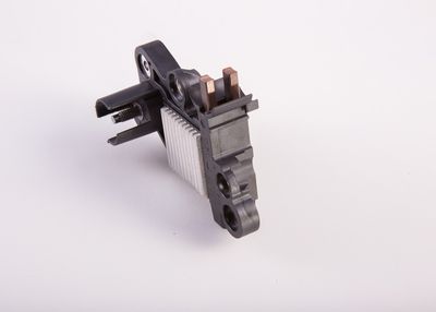 REGULATOR ALTERNATOR BOSCH 0272220733 8