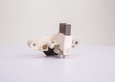 GENERATORREGLER BOSCH 1197311028 26