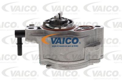 VAICO V22-0751 Вакуумный насос  для VOLVO C30 (Вольво К30)