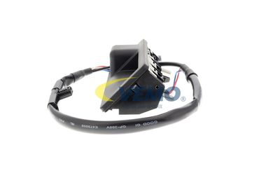 CAMERA PENTRU MERS INAPOI PARCARE ASISTATA VEMO V15740044 24