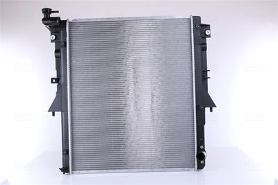 Радиатор, охлаждение двигателя NISSENS 606549 для FIAT FULLBACK