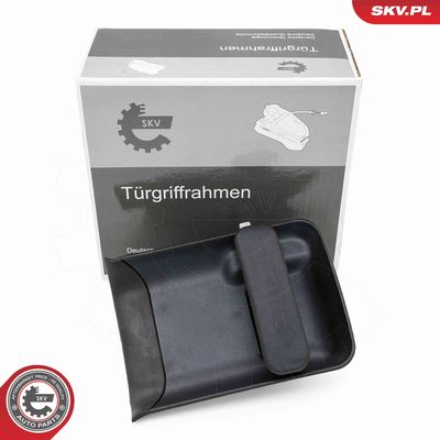 MâNERUL EXTERIOR AL UșII