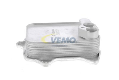 ÖLKüHLER MOTORöL VEMO V15606026 36